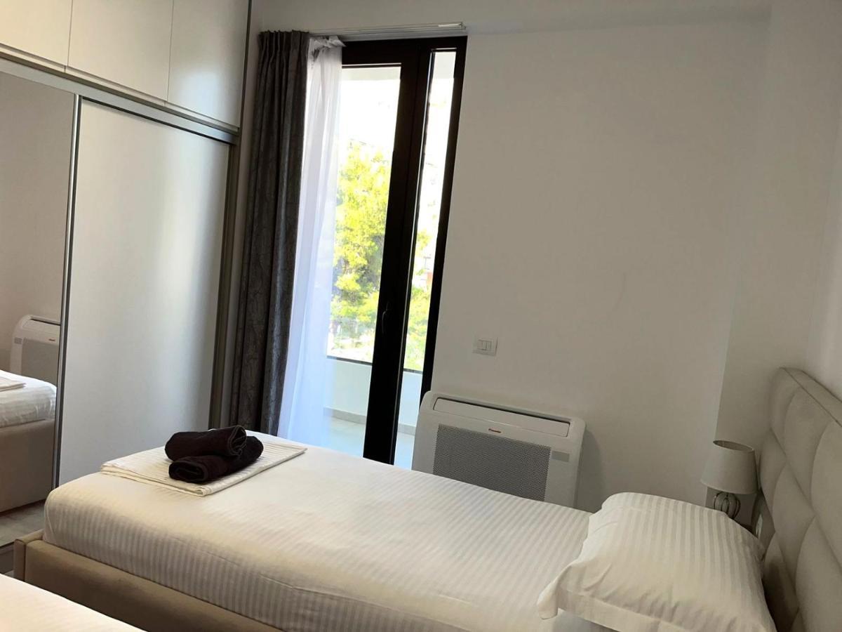 Diamond Dream Apartment ซารานเดอ ภายนอก รูปภาพ