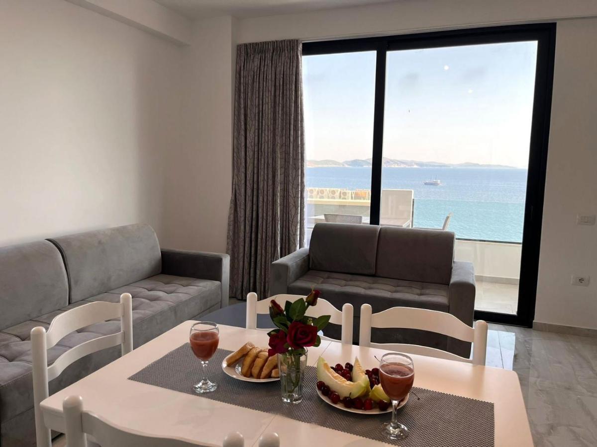 Diamond Dream Apartment ซารานเดอ ภายนอก รูปภาพ