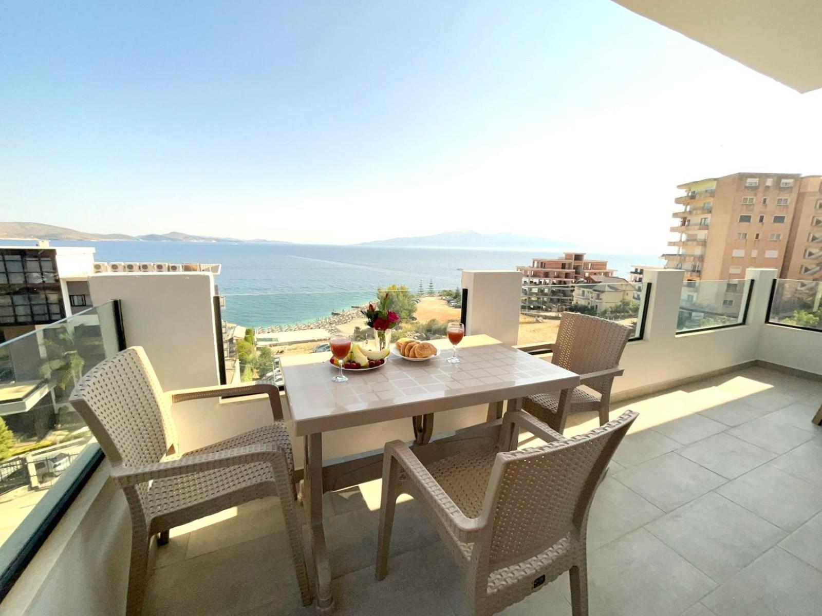 Diamond Dream Apartment ซารานเดอ ภายนอก รูปภาพ