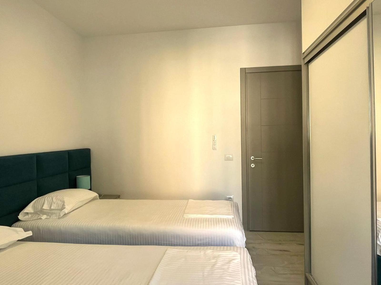 Diamond Dream Apartment ซารานเดอ ภายนอก รูปภาพ