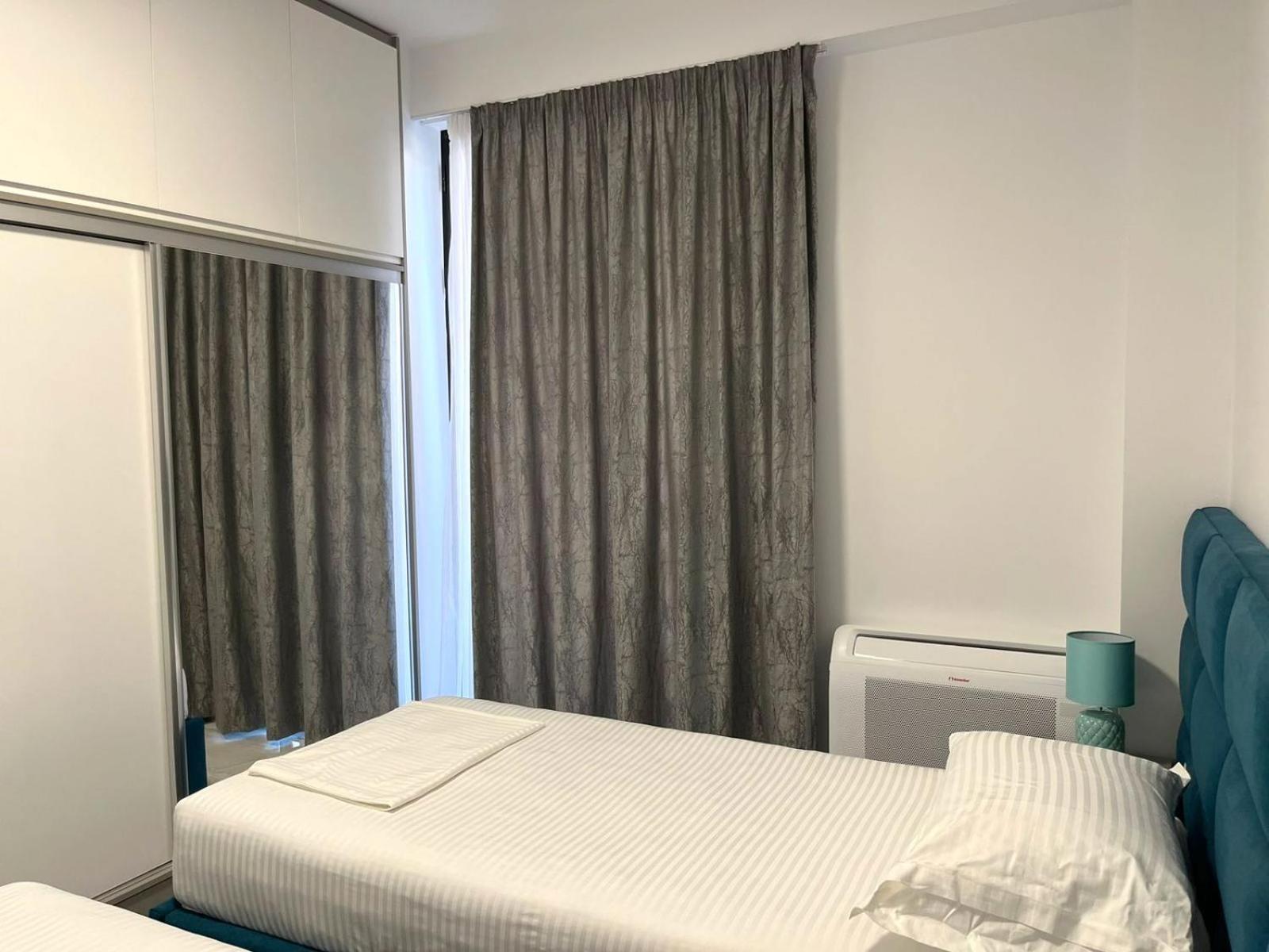 Diamond Dream Apartment ซารานเดอ ภายนอก รูปภาพ